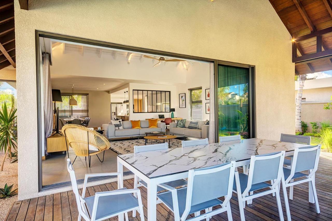 Mythic Suites & Villas By Mj Holidays Grand Gaube Exterior foto